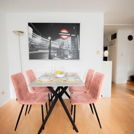 Bright And Spacious One Bedroom Apparment, Free Parking Londres Extérieur photo